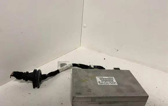 Audi A4 S4 B6 8E 8H Bluetooth control unit module 8P0862335A 0ZUU00051CB1