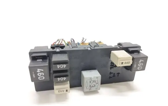 Volkswagen Golf V Comfort/convenience module 3C0937049AG F005V00633 06350347