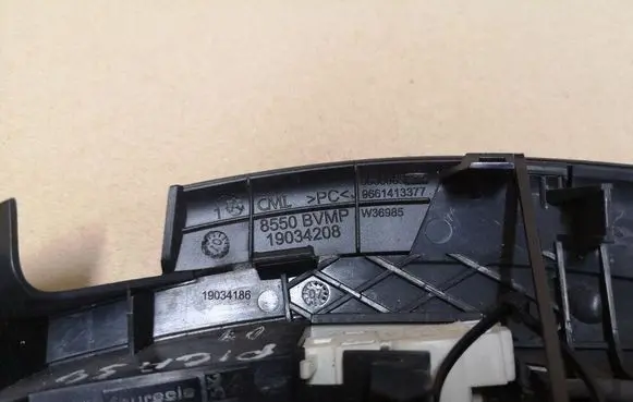 Citroen C4 I Picasso Gear shift selector indicator 9660065477 19034208 19034186
