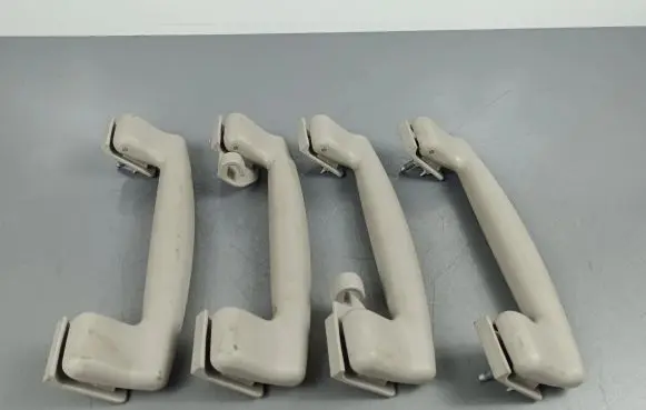 Maserati Quattroporte A set of handles for the ceiling 