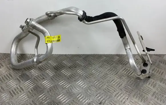 Jeep Grand Cherokee Air conditioning (A/C) pipe/hose 68217214RD