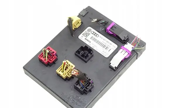 Audi A8 S8 D4 4H Comfort/convenience module 4H0907063BE