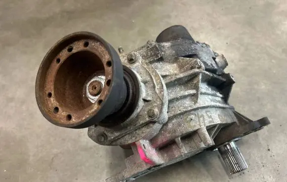 Chrysler Pacifica Rear differential 7450014093B