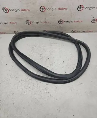 Peugeot 2008 I Rubber seal rear door 9678350280