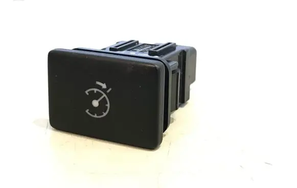 Toyota Avensis T270 Cruise control switch 15C251 3351B08
