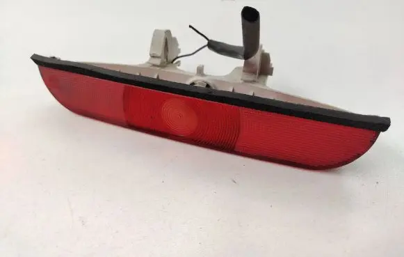 Mazda 3 II Third/center stoplight