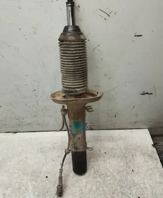 Volkswagen Golf IV Front shock absorber/damper