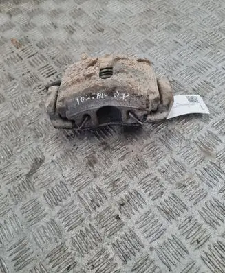 Volkswagen Touran I Front brake caliper