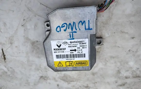 Renault Twingo II Airbag control unit/module 8201217510