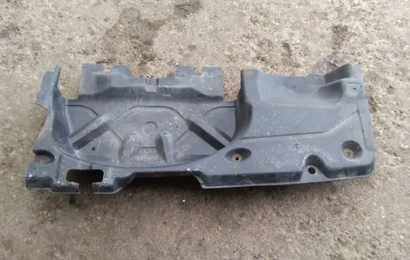 Volkswagen Multivan T5 Trunk boot underbody cover/under tray 7H0825194F