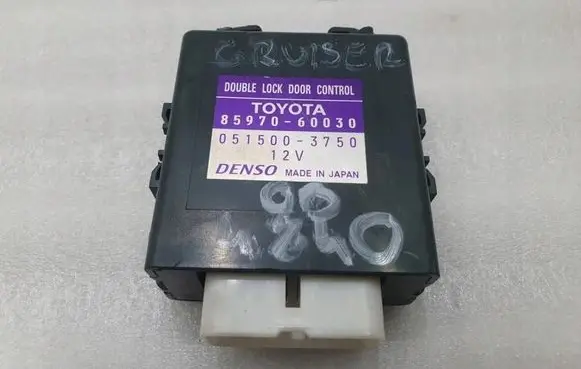 Toyota Land Cruiser (J120) Gateway control module 85970-60030