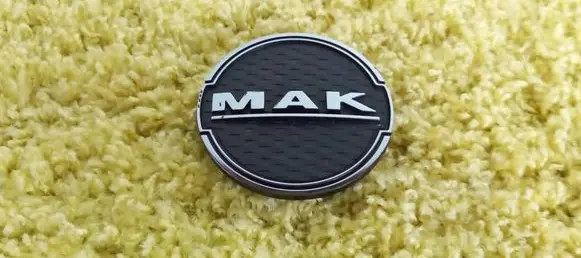 Volkswagen Golf VII Original wheel cap C012 C013 C035
