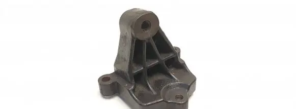 Nissan Primastar Engine mounting bracket 8200003829 91165625 2103000PT01