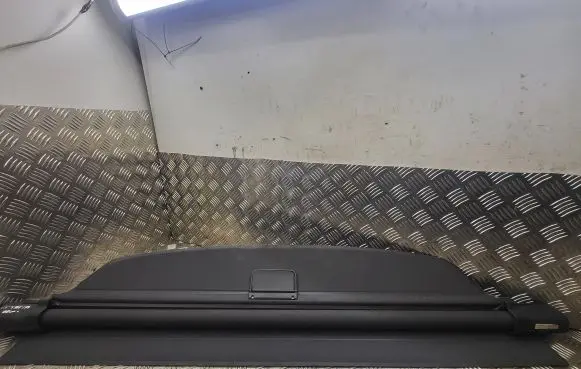 Parcel shelf load cover