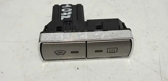 Windscreen/window heater switch