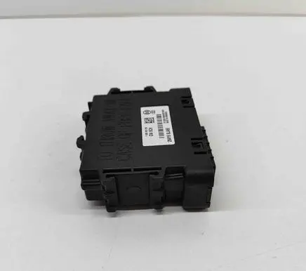Nissan Juke II F16 Gateway control module F005V03226 284Y66LA6E