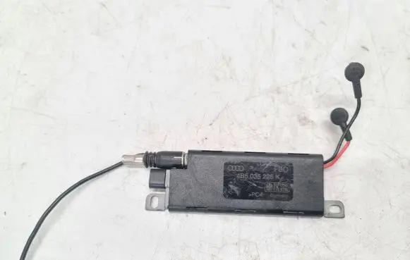Audi A6 S6 C5 4B Antenna control unit 4B5035225K