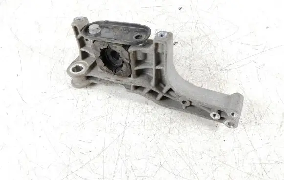 Porsche Taycan 9J1 Sway bar bush bracket, front 9J1413357A