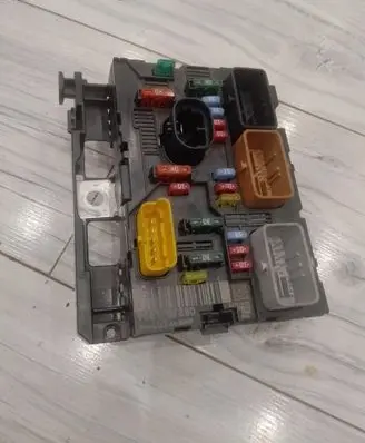 Citroen C3 Fuse box set 9661707880