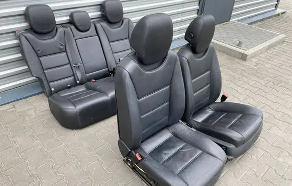 Porsche Cayenne (9PA) Seat set 