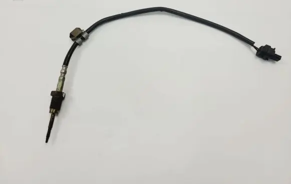 BMW 5 F10 F11 Exhaust gas temperature sensor 7805606
