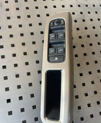 Volvo V50 Electric window control switch 8663817 BSW464