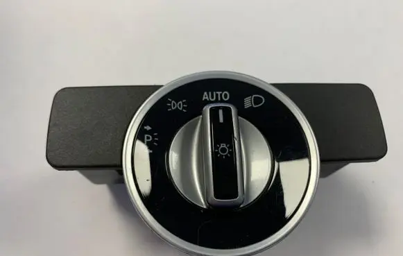 Mercedes-Benz C W205 Light switch A2129051151 2129051151