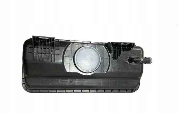 Iveco Daily 6th gen AdBlue liquid reservoir 5801761617