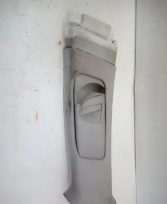 Toyota Avensis T250 (B) pillar trim (top)