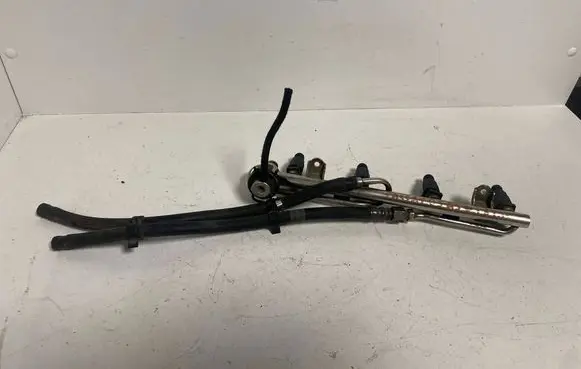 Volkswagen PASSAT B5 Fuel injectors set 06B133631