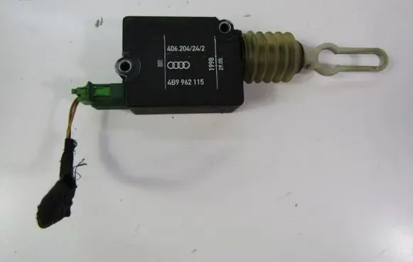 Audi A6 S6 C5 4B Rear lock motor 4B9962115