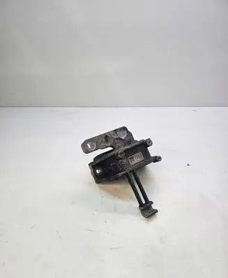 Audi A3 S3 8V Engine mounting bracket 5Q0199262CS