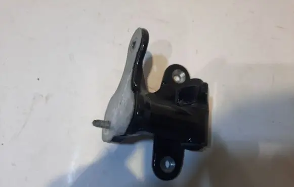 Mercedes-Benz CLA C117 X117 W117 Rear door upper hinge A046572