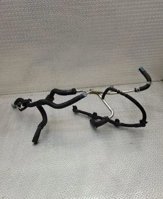 Volkswagen Passat Alltrack Fuel line pipe 05L201360G