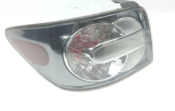 Mazda CX-7 Rear/tail lights