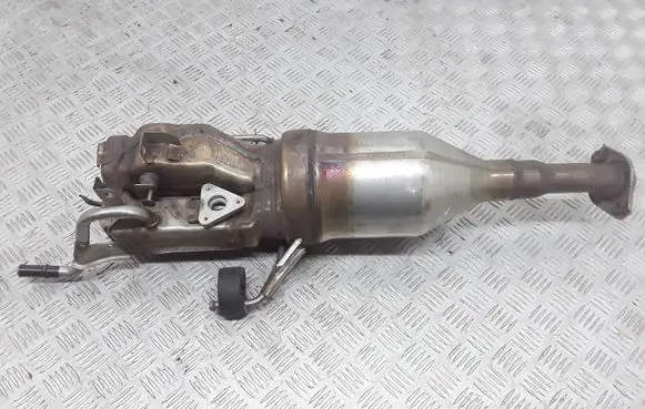 Lexus CT 200H Muffler/silencer 33716