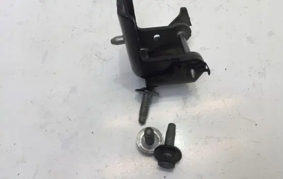 Citroen C4 III e-C4 Rear door lower hinge