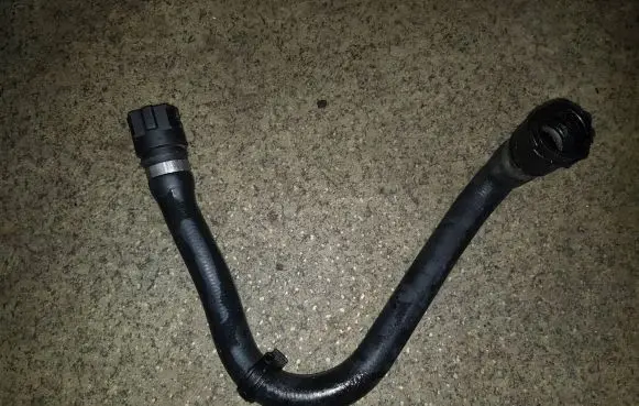BMW 5 E60 E61 Engine coolant pipe/hose 64216917697