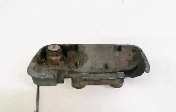 Opel Zafira A Front door lock (next to the handle) 