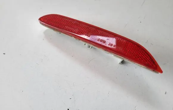 Nissan X-Trail T32 Rear tail light reflector