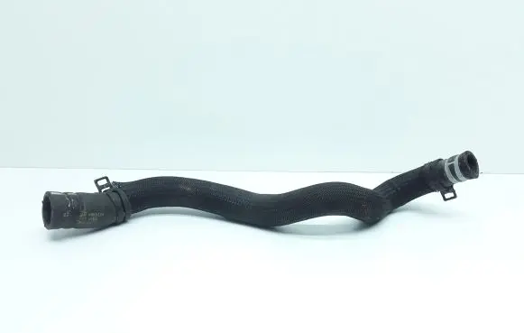 Volvo XC70 Engine coolant pipe/hose