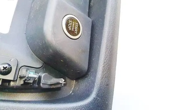 Nissan Qashqai Engine start stop button switch 235by3214 30048