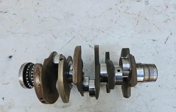 Audi A6 S6 C7 4G Crankshaft 06E101AG