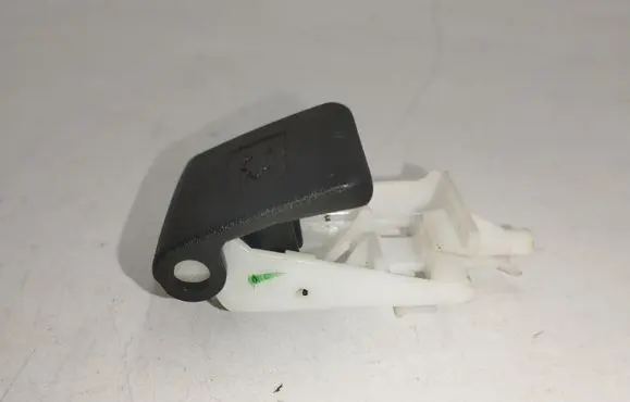 Toyota Corolla Verso AR10 Engine bonnet (hood) release handle