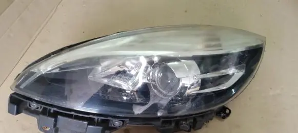 Renault Scenic III - Grand scenic III Headlight/headlamp 260601946R