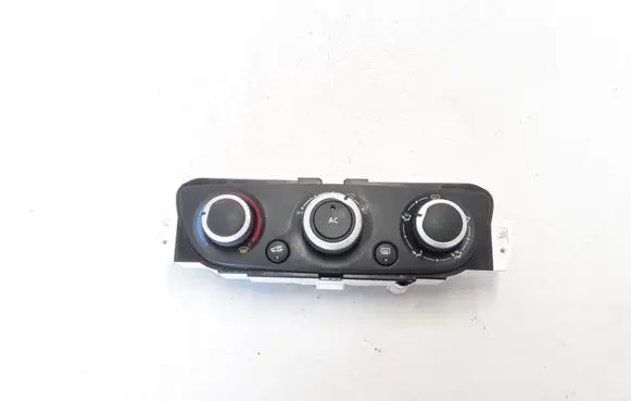 Renault Megane III Air conditioner control unit module 