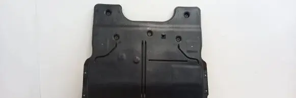 Engine splash shield/under tray