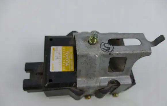 Toyota Supra A80 Fuel injection control unit/module 8957014240