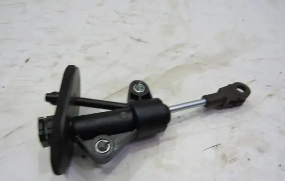 Opel Corsa E Clutch slave cylinder 55190994