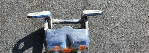 Nissan X-Trail T32 Tailgate/trunk/boot hinge